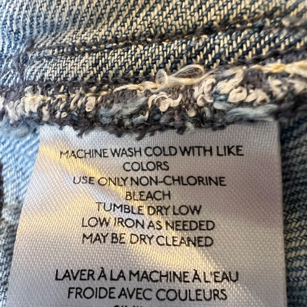 WE THE FREE LION HEART DENIM SHORTS LINEN DENIM BLEND - Picture 13 of 14